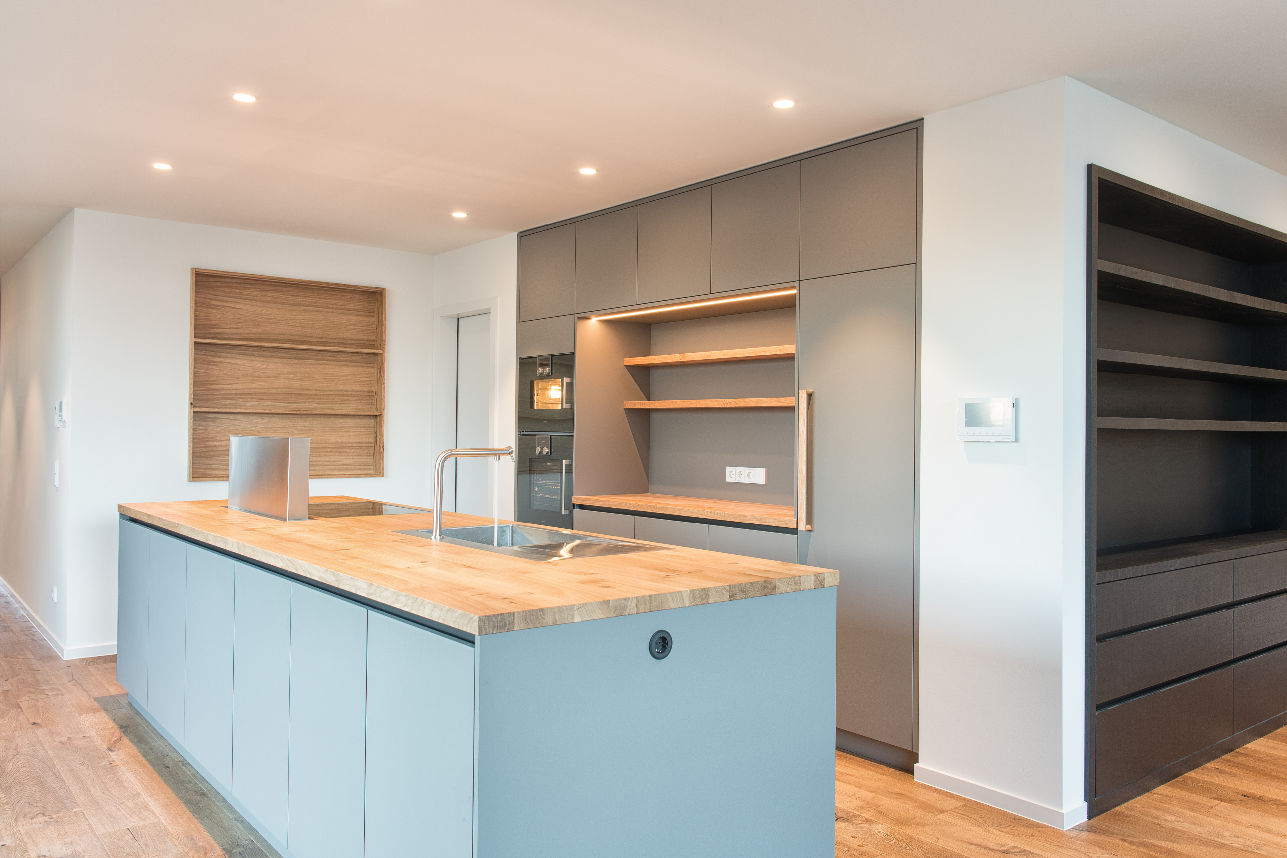 Perfekt abgestimmte Konzepte für Wohnräume, Küche, Bad Haus in Perfekt abgestimmte Konzepte für Wohnräume, Küche, Bad Haus in