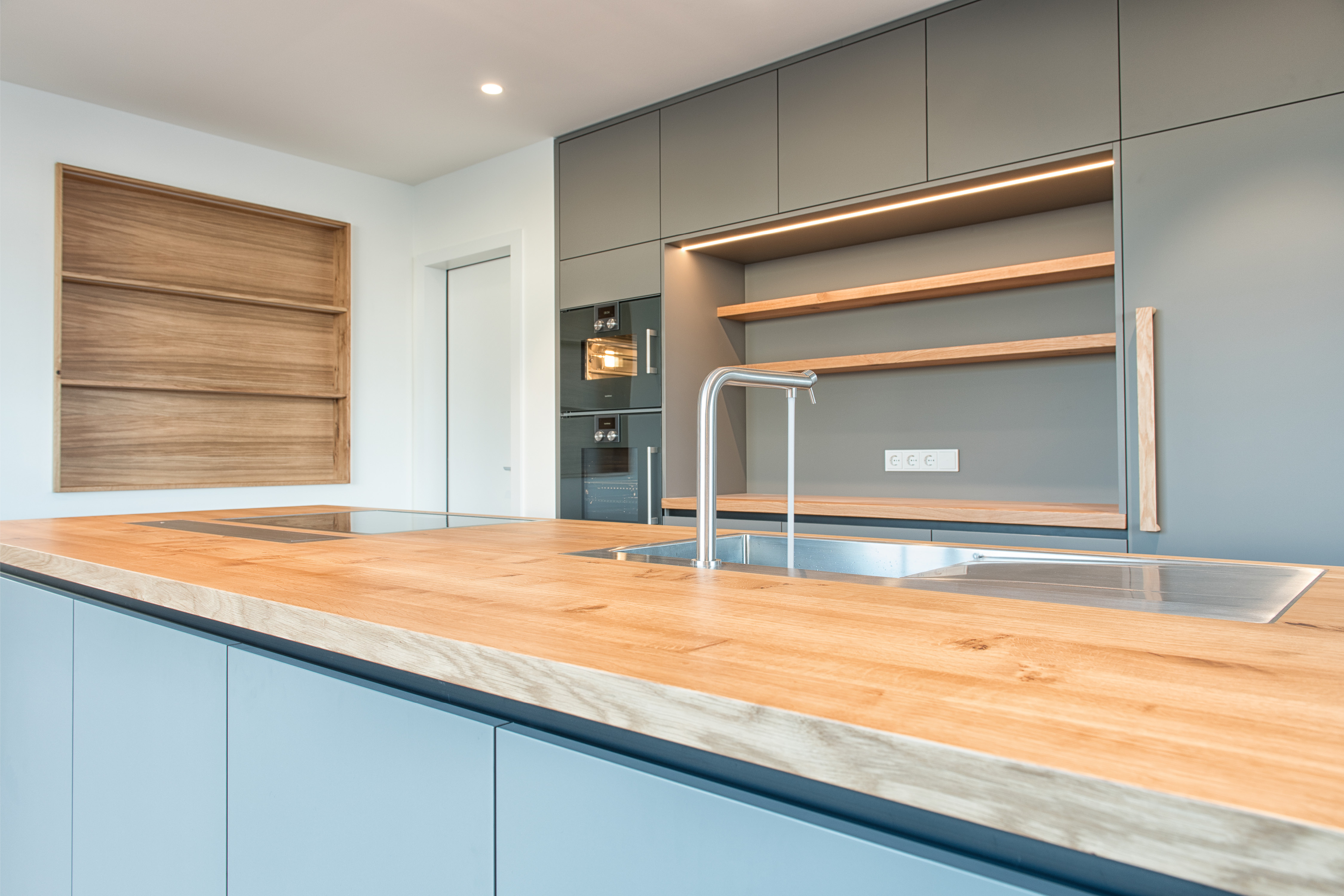 Perfekt abgestimmte Konzepte für Wohnräume, Küche, Bad Haus in Perfekt abgestimmte Konzepte für Wohnräume, Küche, Bad Haus in